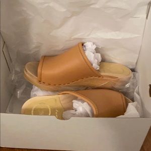 No 6 clogs brand new never worn